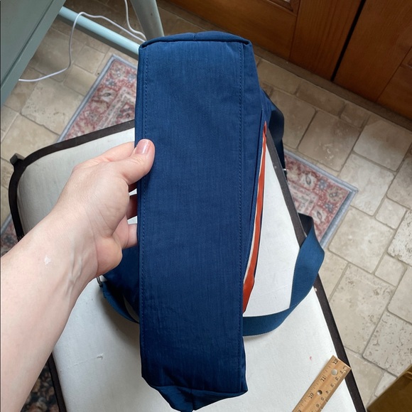 Baggallini Crossbody Travel Bag Pacific Stripe Nylon Large Size Messenger - Picture 11 of 14